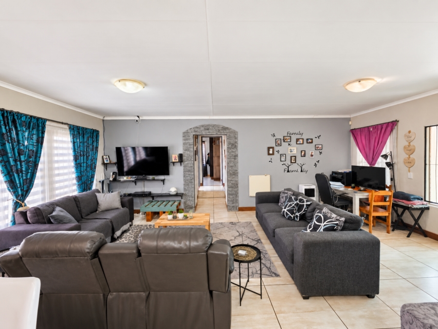 3 Bedroom Property for Sale in Doringkruin North West